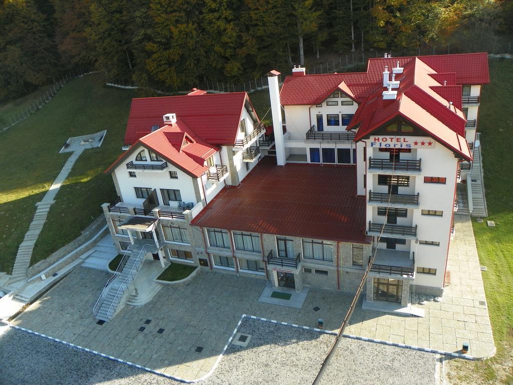 Hotel Floris Cheia  Eksteriør bilde