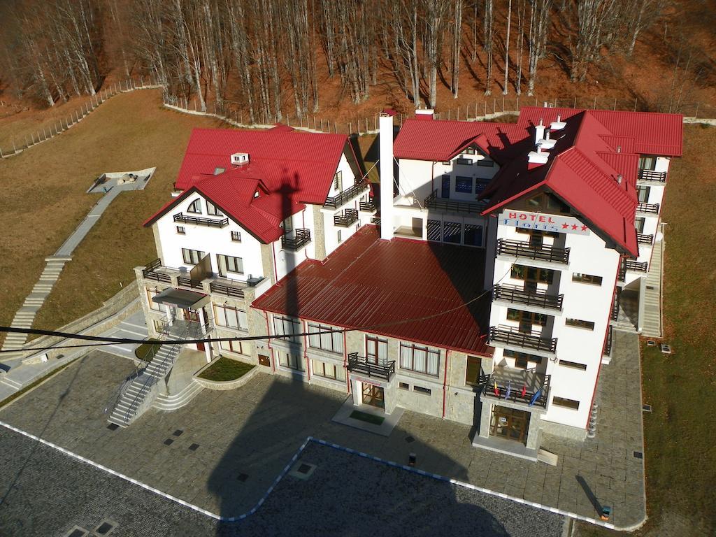 Hotel Floris Cheia  Eksteriør bilde